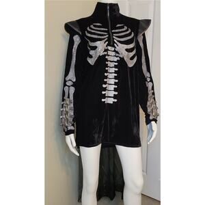 Spirit Halloween Costume Deluxe Skeleton King Shirt w/ Attached 55" Cape Size M